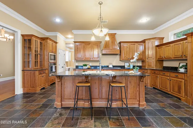 $589,900 | 100 Carrollton Circle, Lafayette, LA 70503