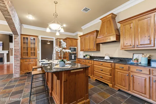 $589,900 | 100 Carrollton Circle, Lafayette, LA 70503