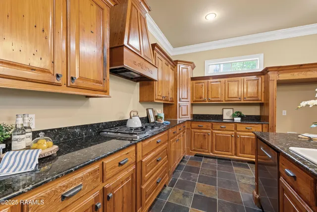 $589,900 | 100 Carrollton Circle, Lafayette, LA 70503