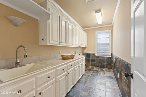 $589,900 | 100 Carrollton Circle, Lafayette, LA 70503