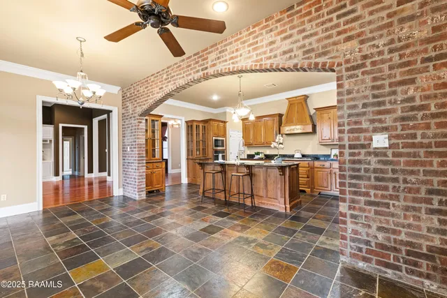 $589,900 | 100 Carrollton Circle, Lafayette, LA 70503