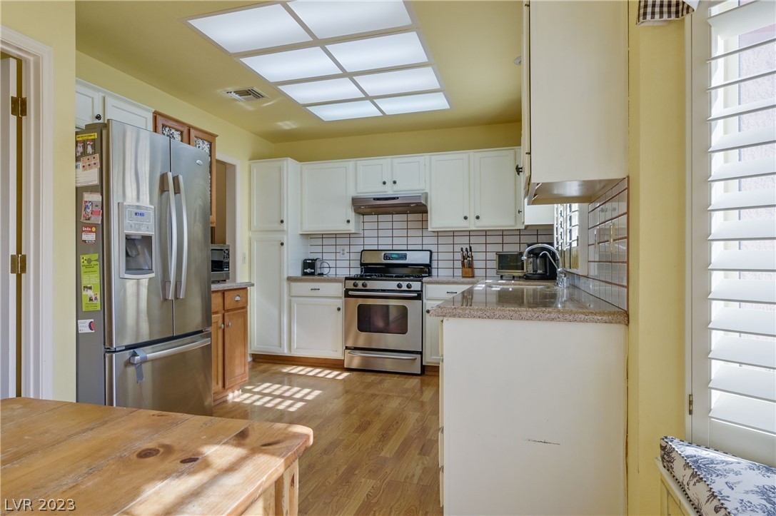 8813 Stoney Point Drive Las Vegas, NV 89134 - Photo 15 of 39