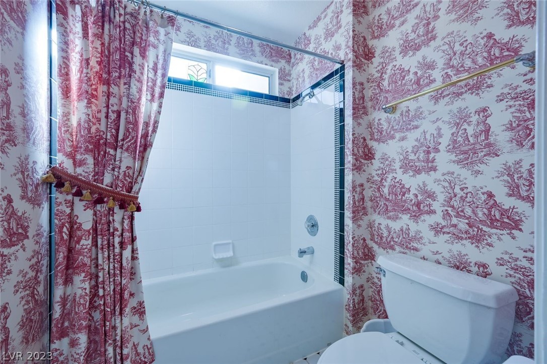 8813 Stoney Point Drive Las Vegas, NV 89134 - Photo 25 of 39