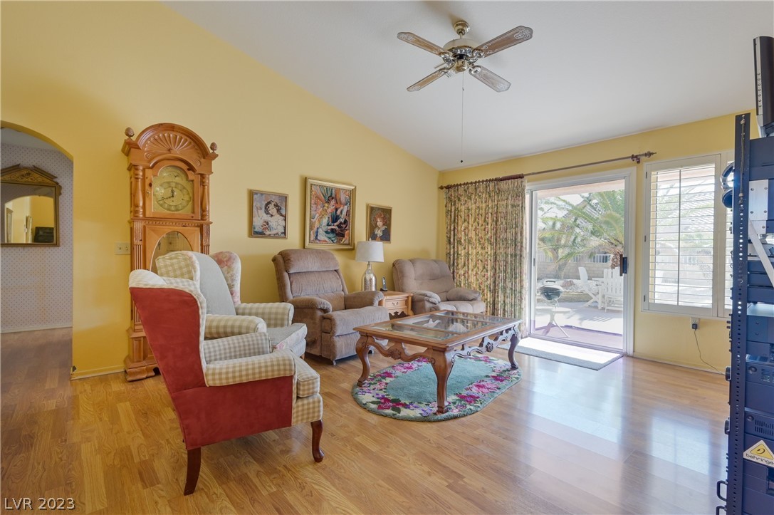 8813 Stoney Point Drive Las Vegas, NV 89134 - Photo 8 of 39