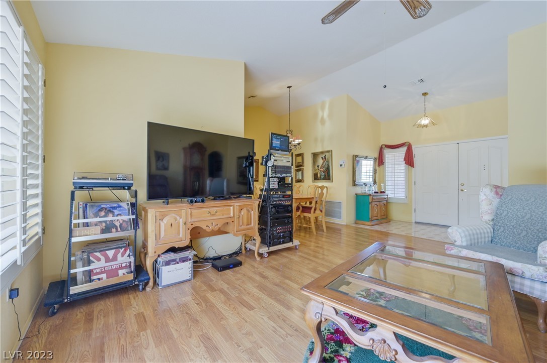 8813 Stoney Point Drive Las Vegas, NV 89134 - Photo 10 of 39