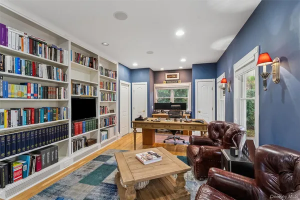 $135,000 | 3 Cherry Blossom Lane, East Quogue, NY 11942