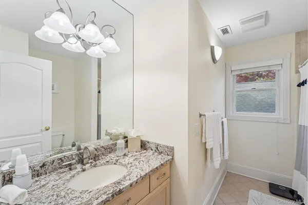 $135,000 | 3 Cherry Blossom Lane, East Quogue, NY 11942