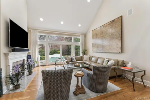 $135,000 | 3 Cherry Blossom Lane, East Quogue, NY 11942