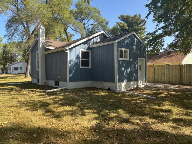 $150,000 | 135 Peacock Walk, Jackson, MI 49201