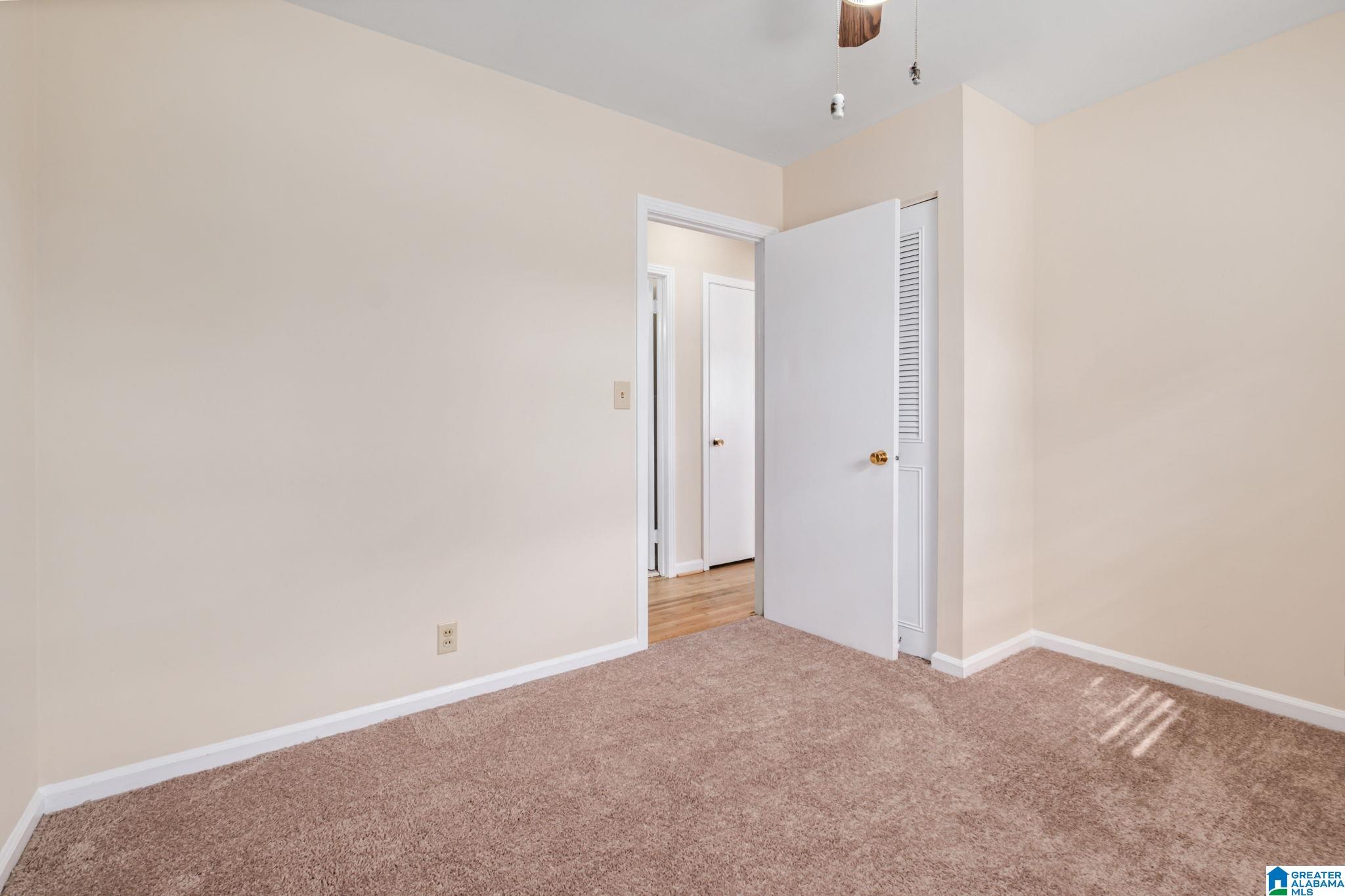 1105 10th Way Pleasant Grove, AL 35127 - Photo 15 of 33