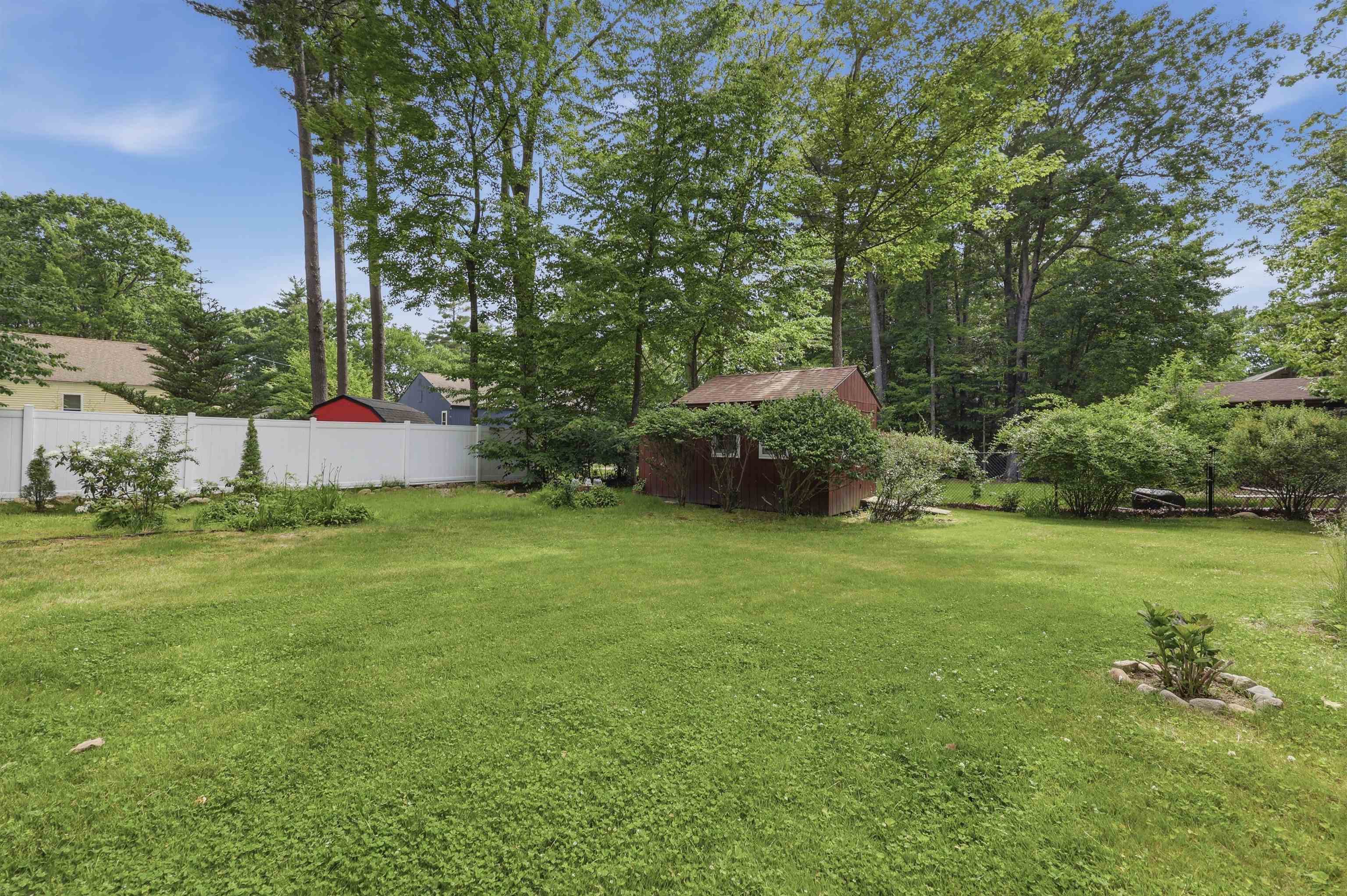 14 Cypress Road Milford, NH 03055 - Photo 32 of 41