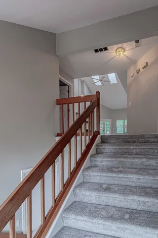 $2,200 | 1278 Clare Court, Carol Stream, IL 60188