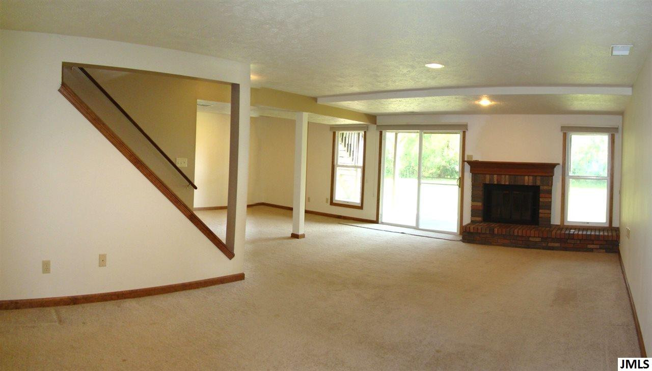 2001 Augusta Drive Jackson, MI 49201 - Photo 15 of 22 Photo 15