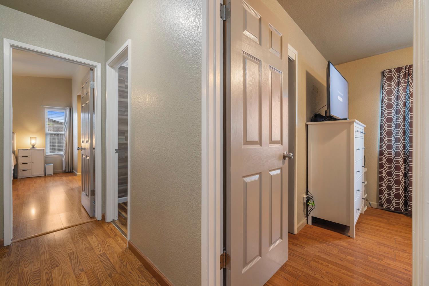 7542 Locust Street Hughson, CA 95326 - Photo 32 of 40