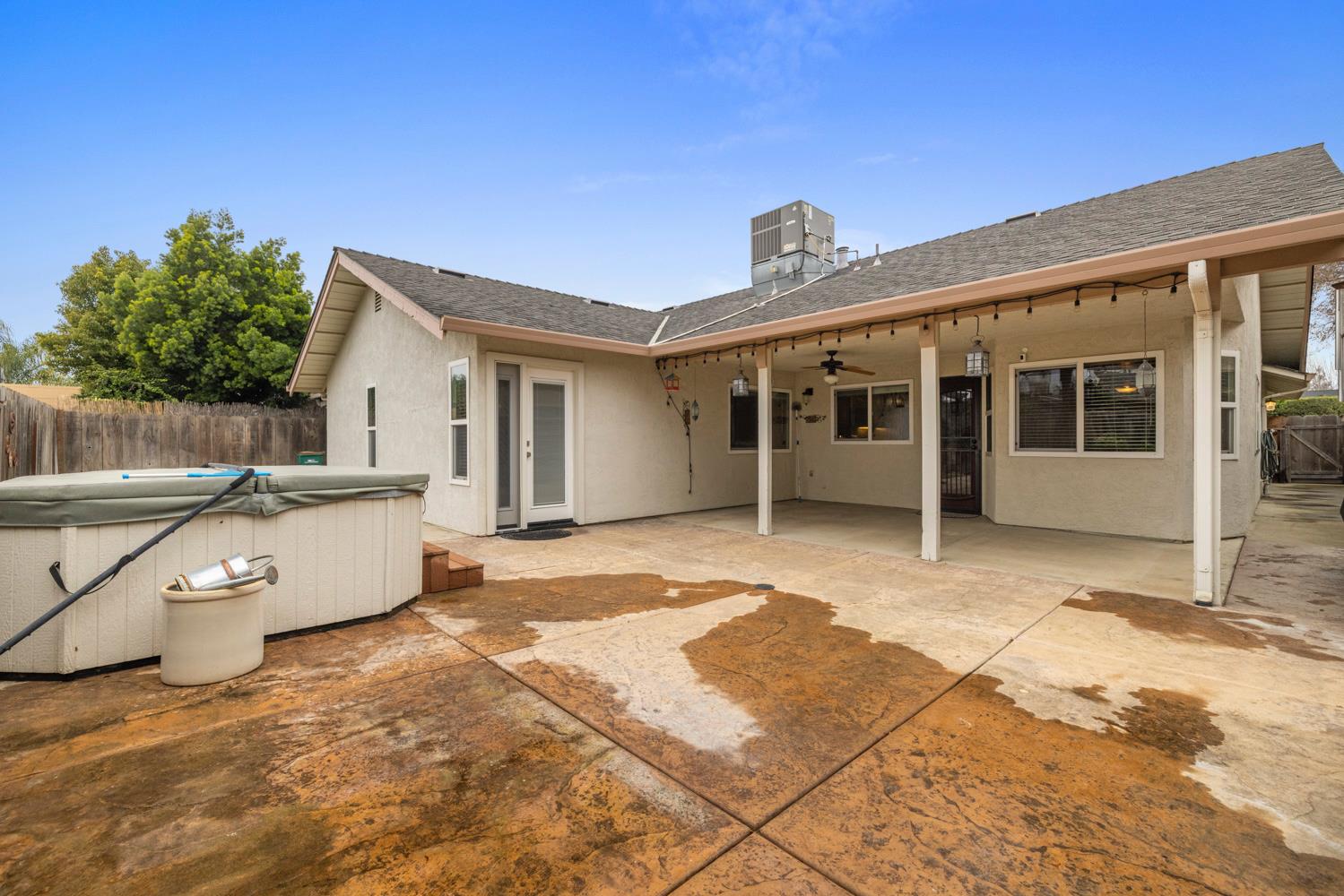 7542 Locust Street Hughson, CA 95326 - Photo 36 of 40