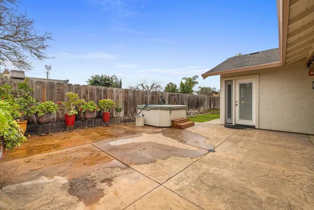 $510,000 | 7542 Locust Street, Hughson, CA 95326