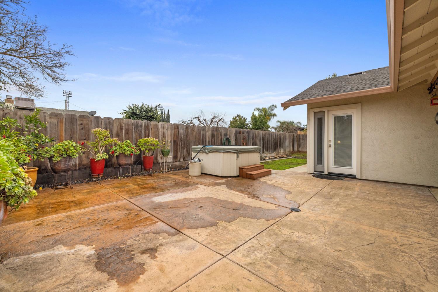 7542 Locust Street Hughson, CA 95326 - Photo 37 of 40