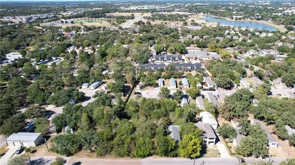 $254,900 | 142 Watson Lane, Bryan, TX 77801