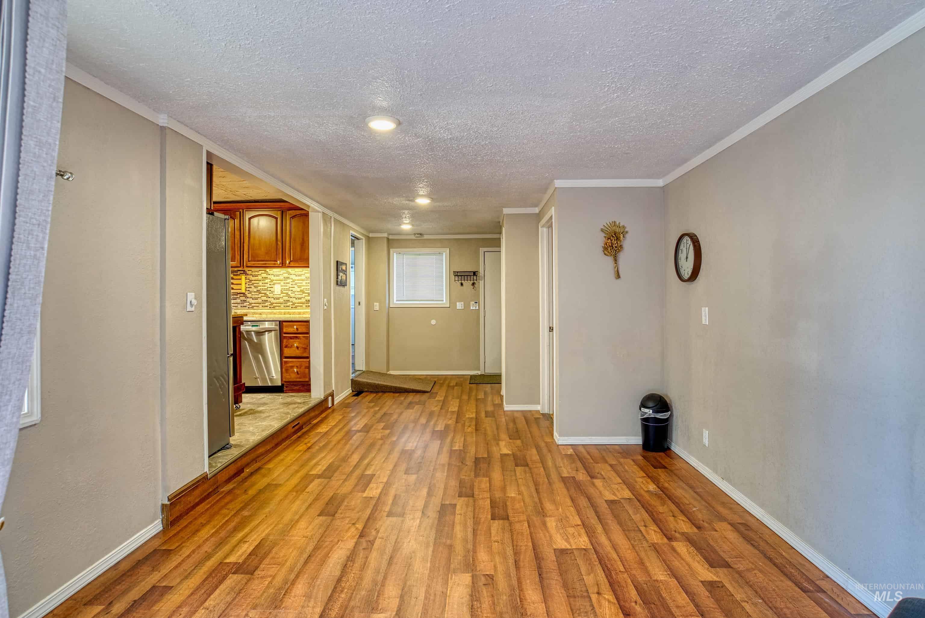 1059 Southwest 3rd Avenue Ontario, OR 97914 - Photo 17 of 50