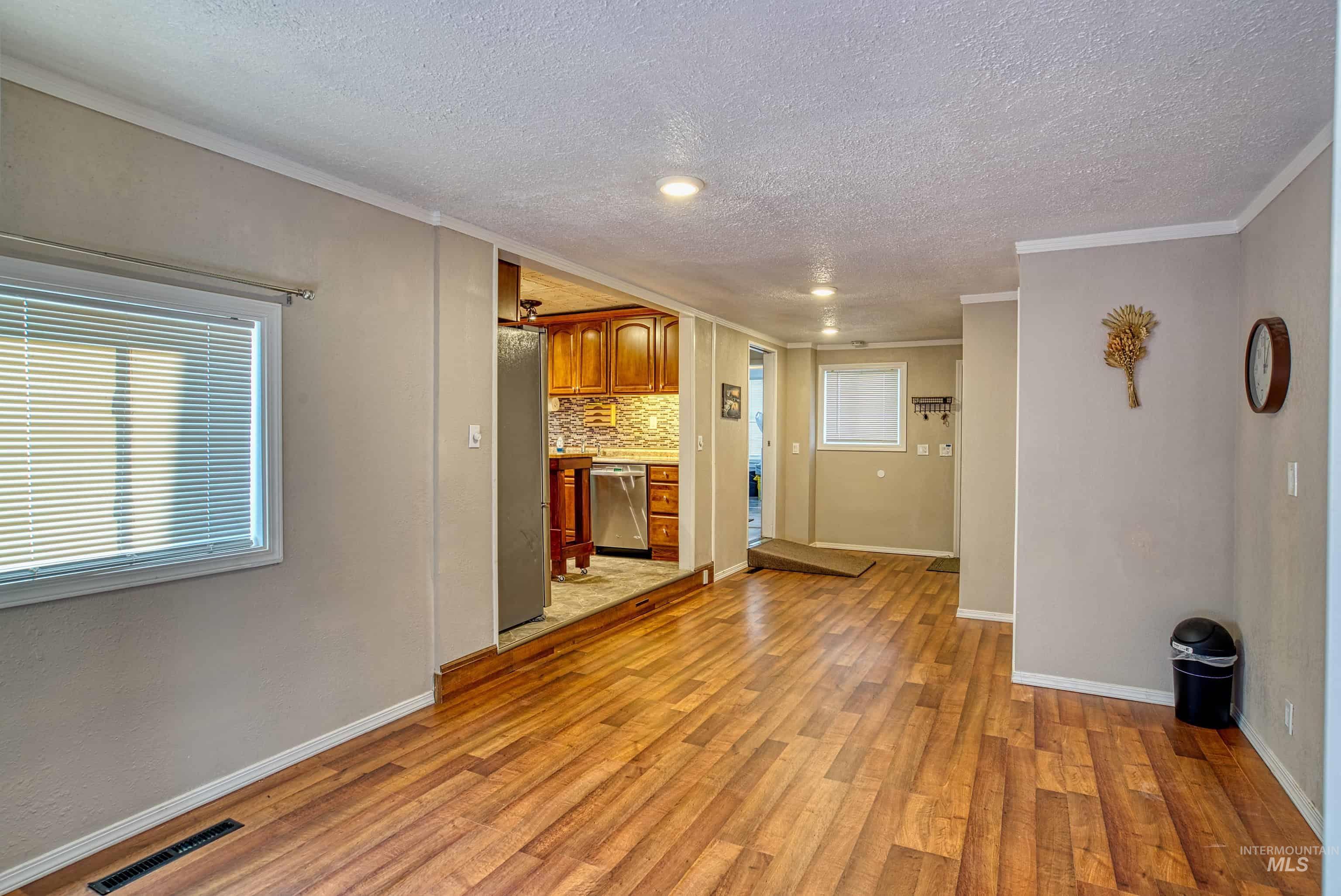 1059 Southwest 3rd Avenue Ontario, OR 97914 - Photo 18 of 50