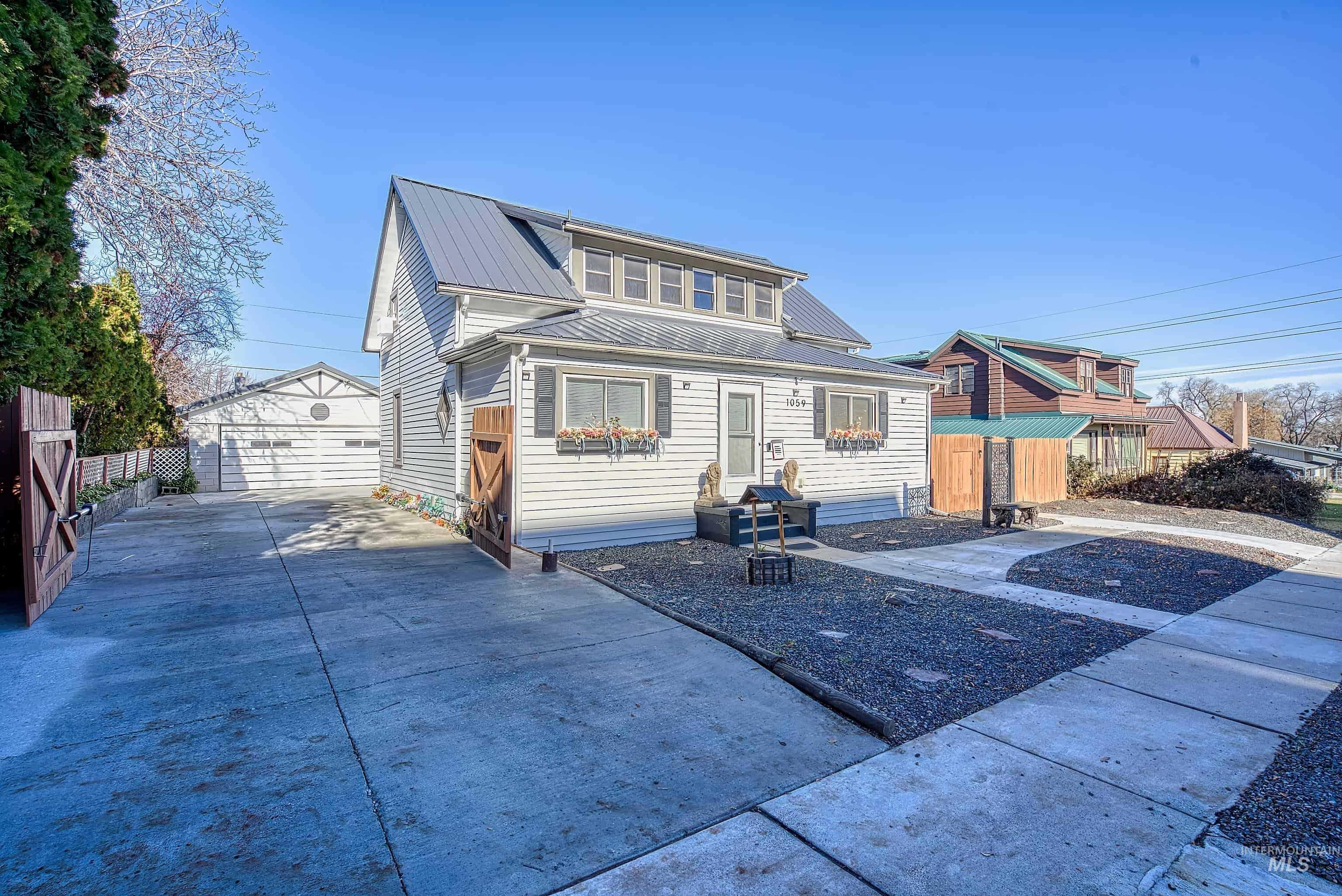 1059 Southwest 3rd Avenue Ontario, OR 97914 - Photo 2 of 50