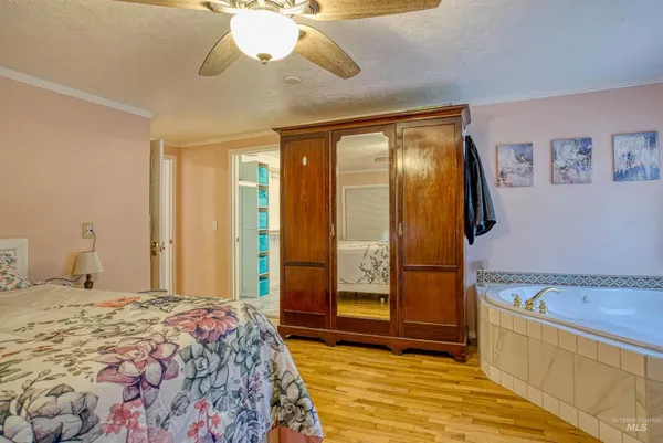 $389,000 | 1059 Southwest 3rd Avenue, Ontario, OR 97914