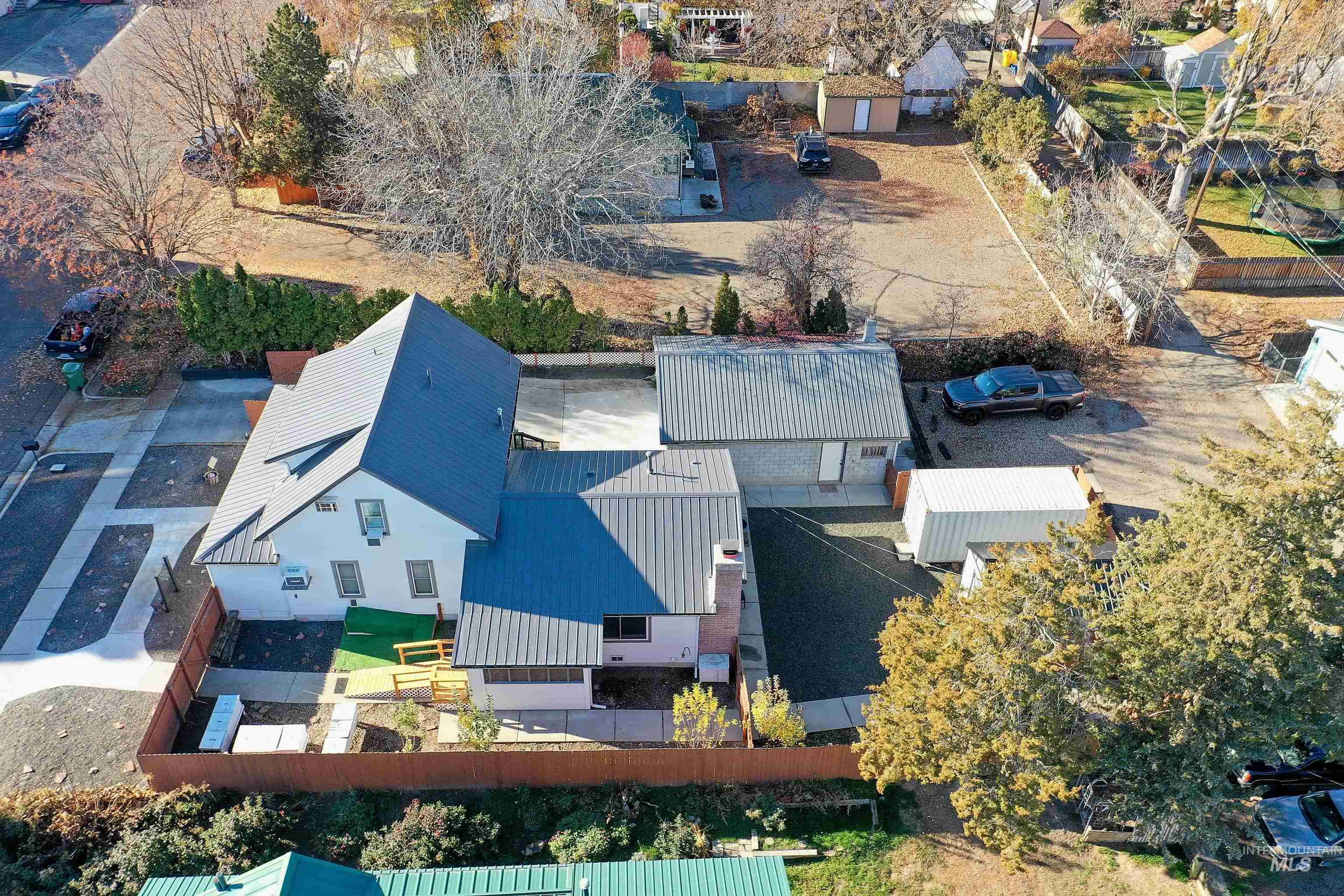 1059 Southwest 3rd Avenue Ontario, OR 97914 - Photo 3 of 50