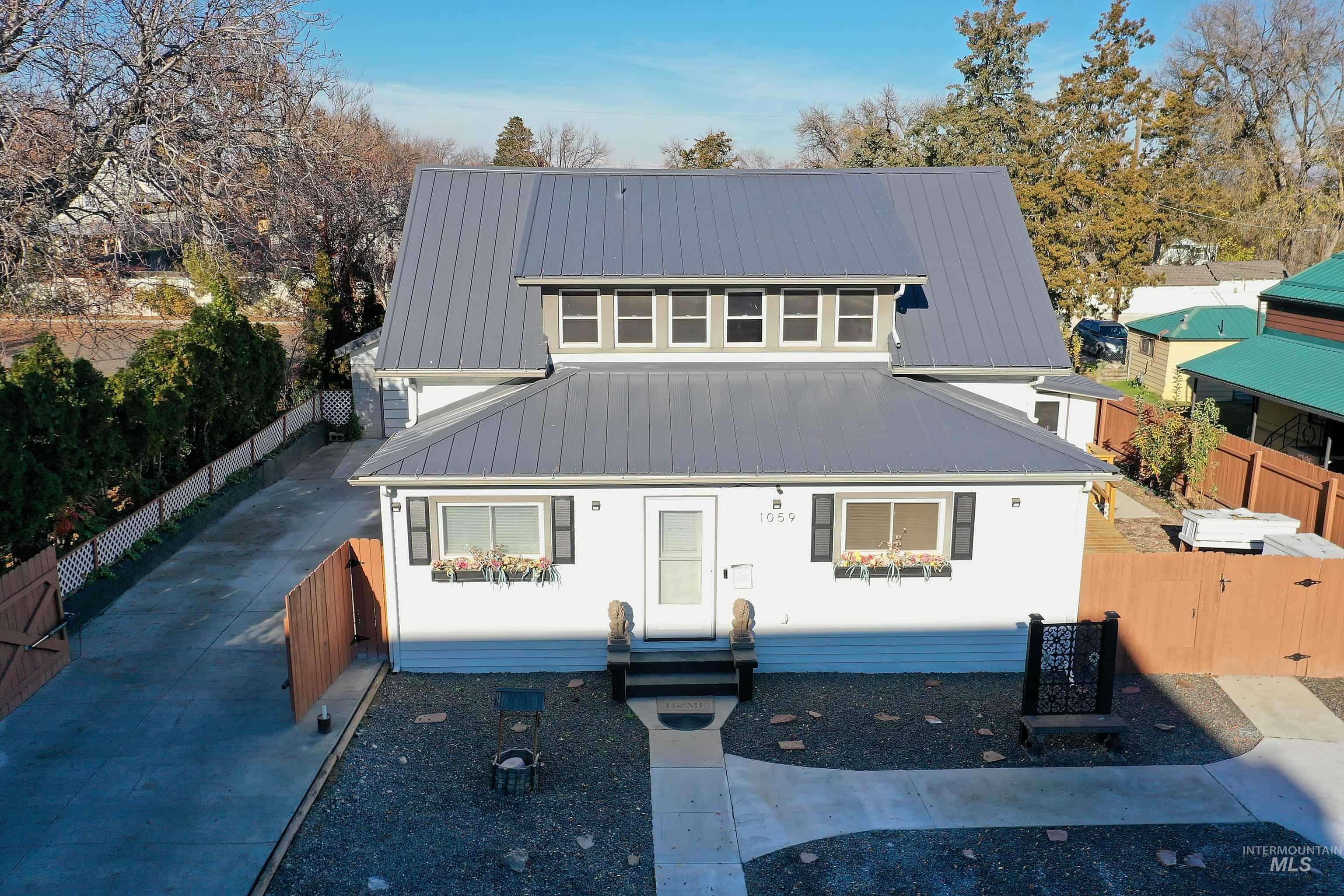 1059 Southwest 3rd Avenue Ontario, OR 97914 - Photo 5 of 50