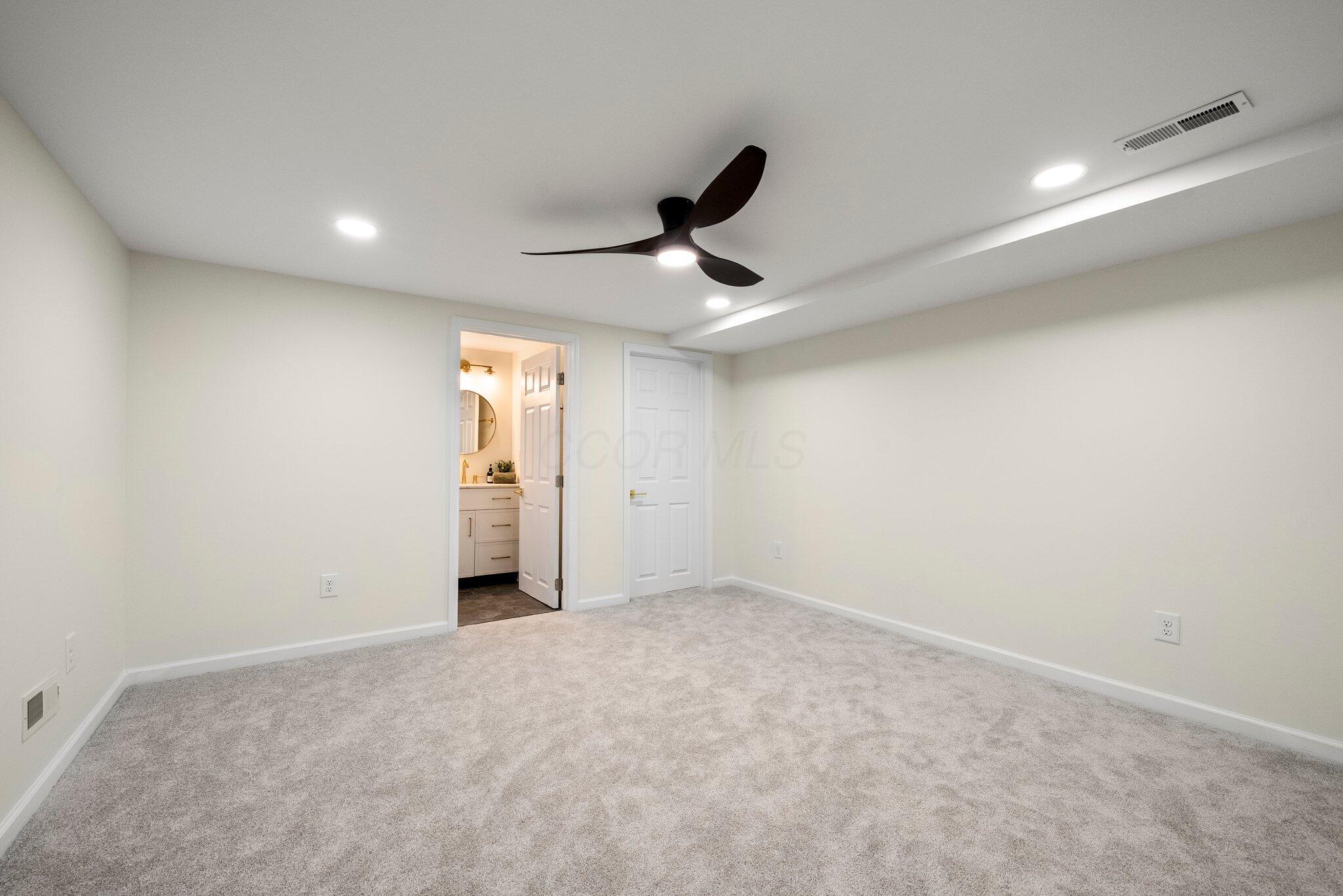 80 Pocono Road Columbus, OH 43235 - Photo 39 of 51 DSC02337