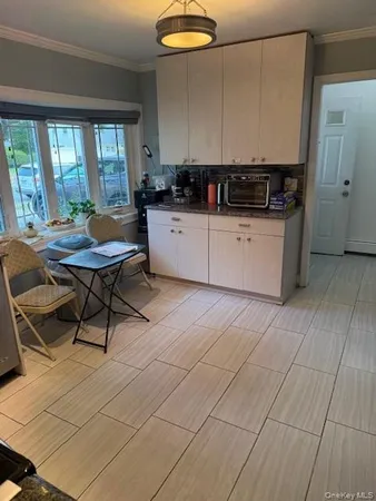 $739,999 | 112 Gun Lane, Levittown, NY 11756