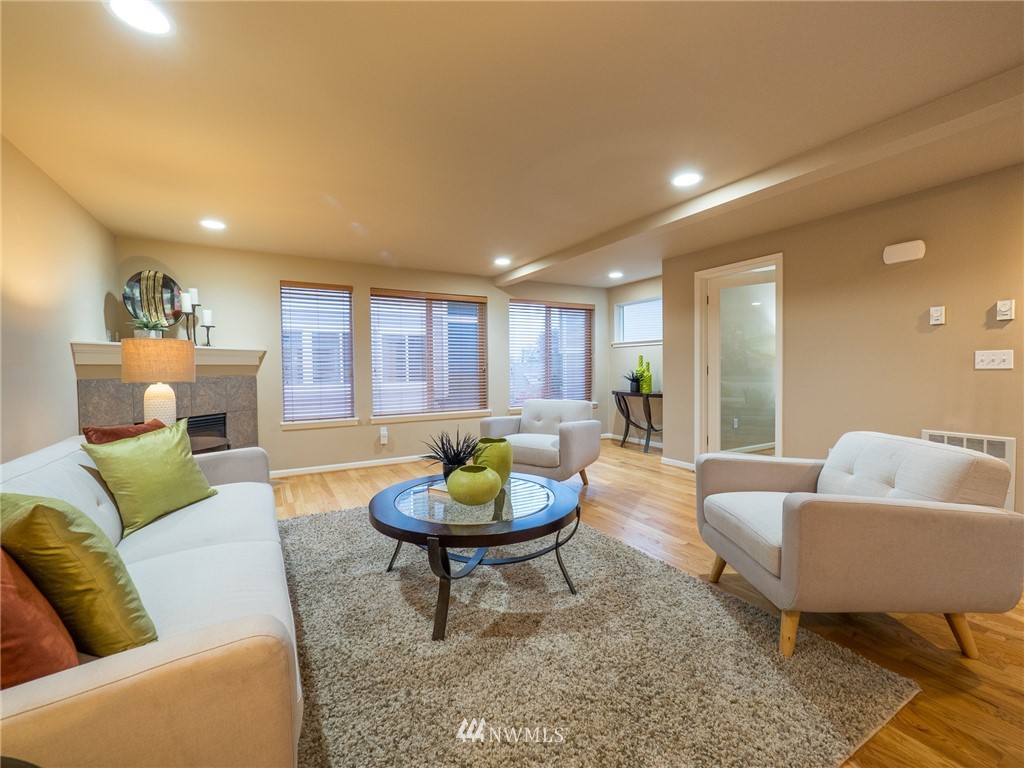 10136 B Holman Road Northwest Seattle, WA 98133 - Photo 17 of 37