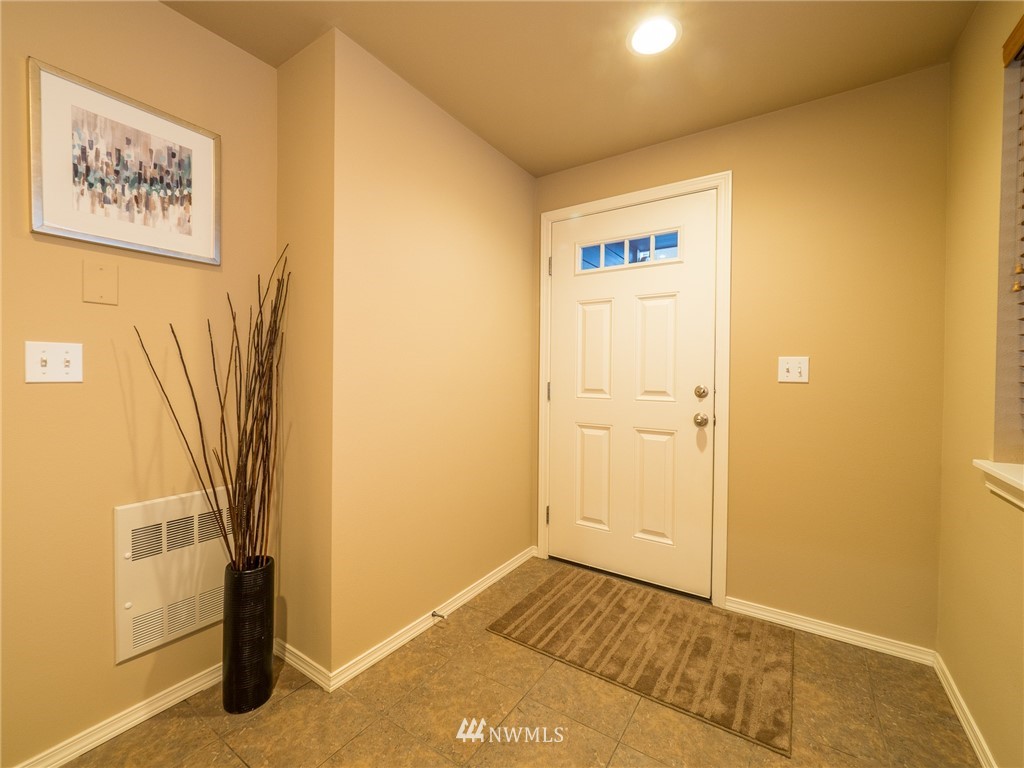 10136 B Holman Road Northwest Seattle, WA 98133 - Photo 37 of 37