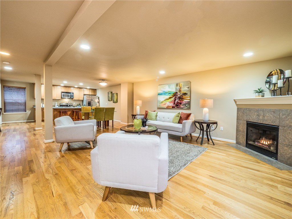 10136 B Holman Road Northwest Seattle, WA 98133 - Photo 7 of 37