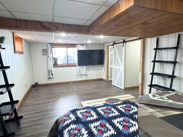 $715,000 | 35412 Hoffman Beach Drive, Hillman, MN 56338