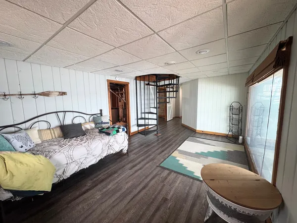$715,000 | 35412 Hoffman Beach Drive, Hillman, MN 56338