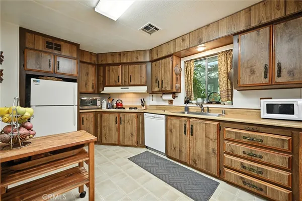 $649,000 | 24019 Hilderbrand Drive, Middletown, CA 95461