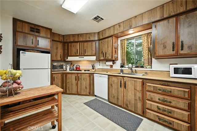 $675,000 | 24019 Hilderbrand Drive, Middletown, CA 95461