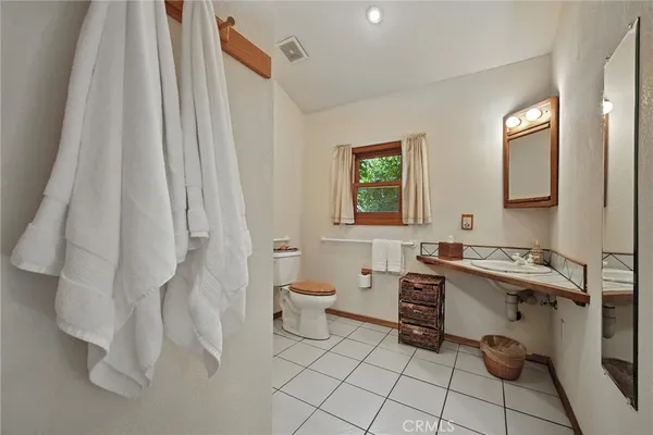 $649,000 | 24019 Hilderbrand Drive, Middletown, CA 95461