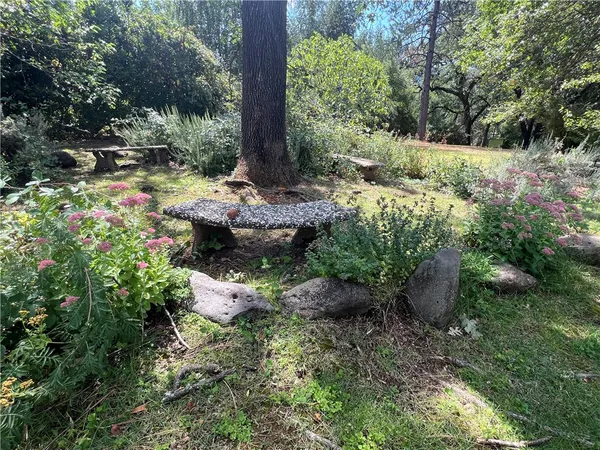 $649,000 | 24019 Hilderbrand Drive, Middletown, CA 95461