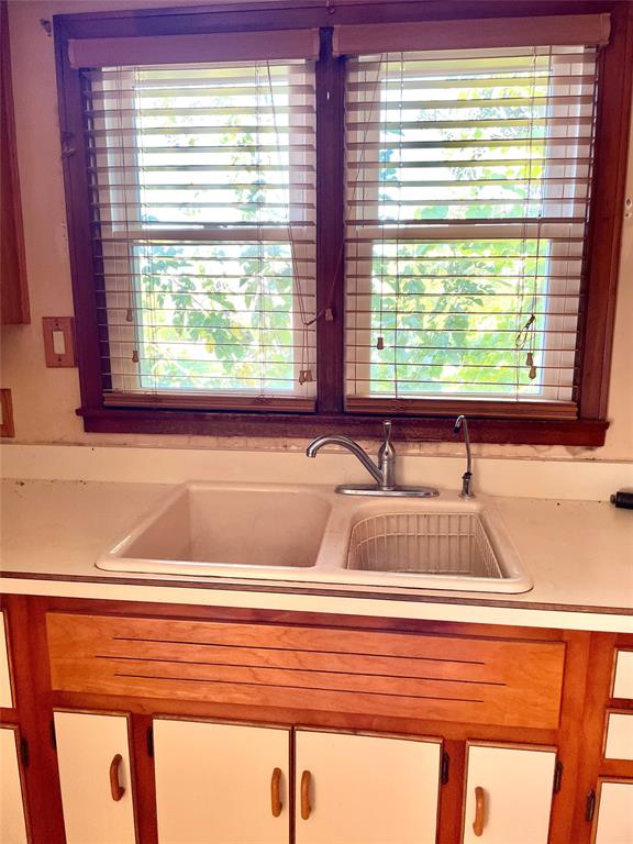 5701 Bluff Road Indianapolis, IN 46217 - Photo 17 of 45 Gallery Image 17