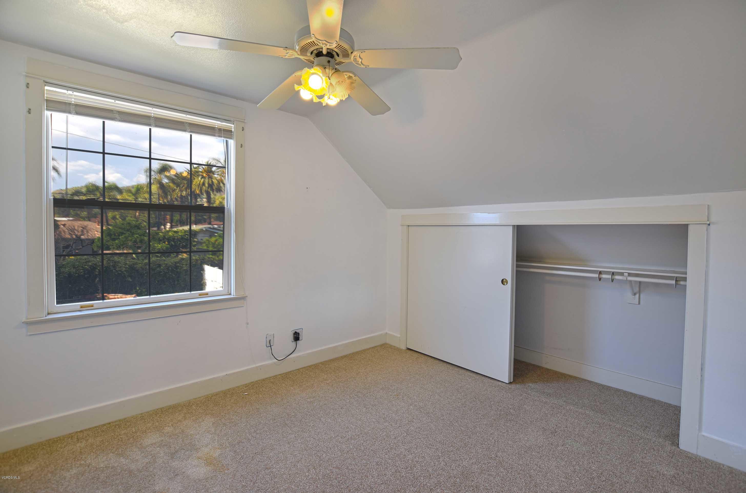 533 Kensington Drive Fillmore, CA 93015 - Photo 12 of 14 Bedroom 3_North facing window