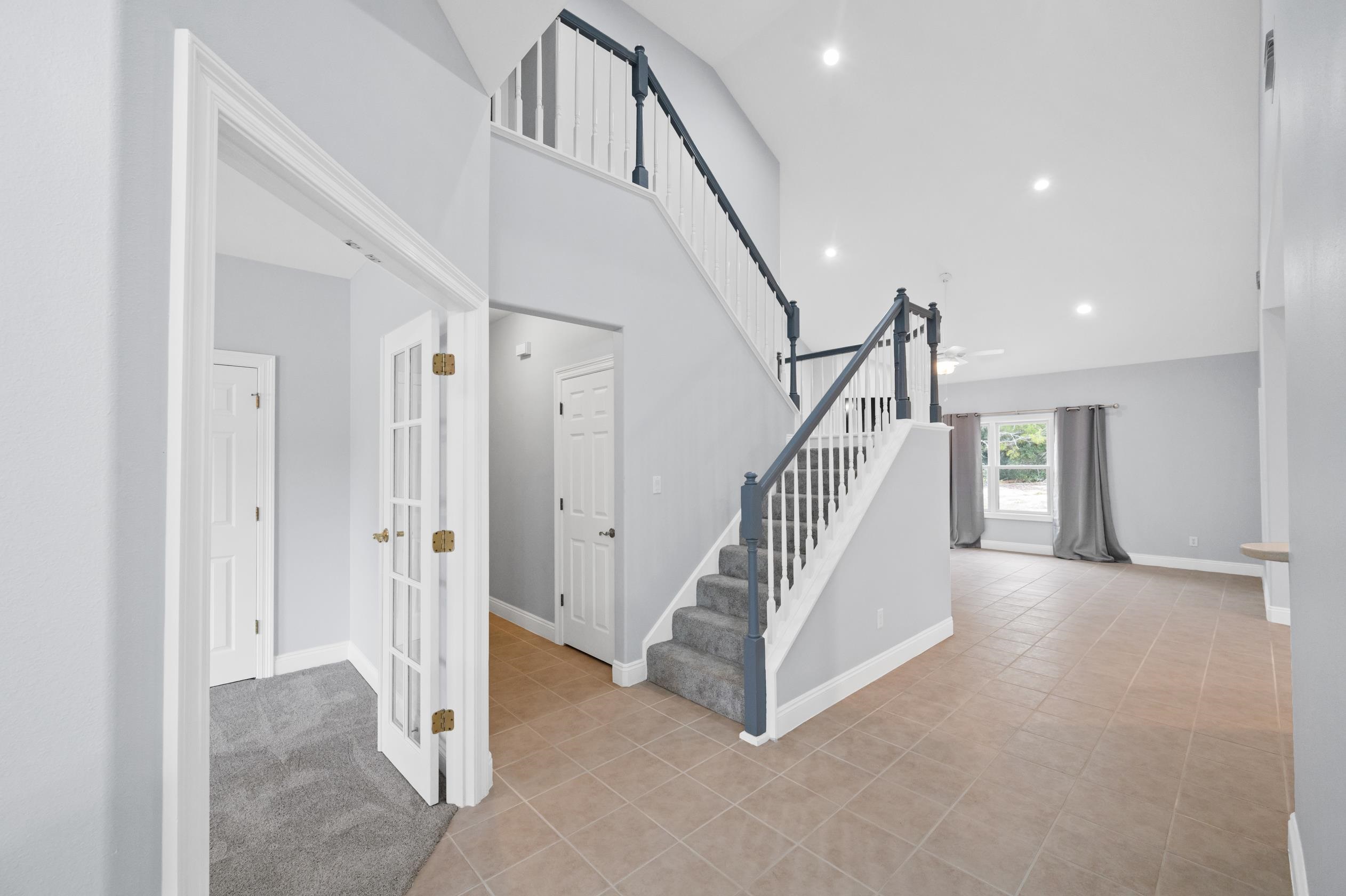 31577 River Road Orange Beach, AL 36561 - Photo 10 of 39 Hallway