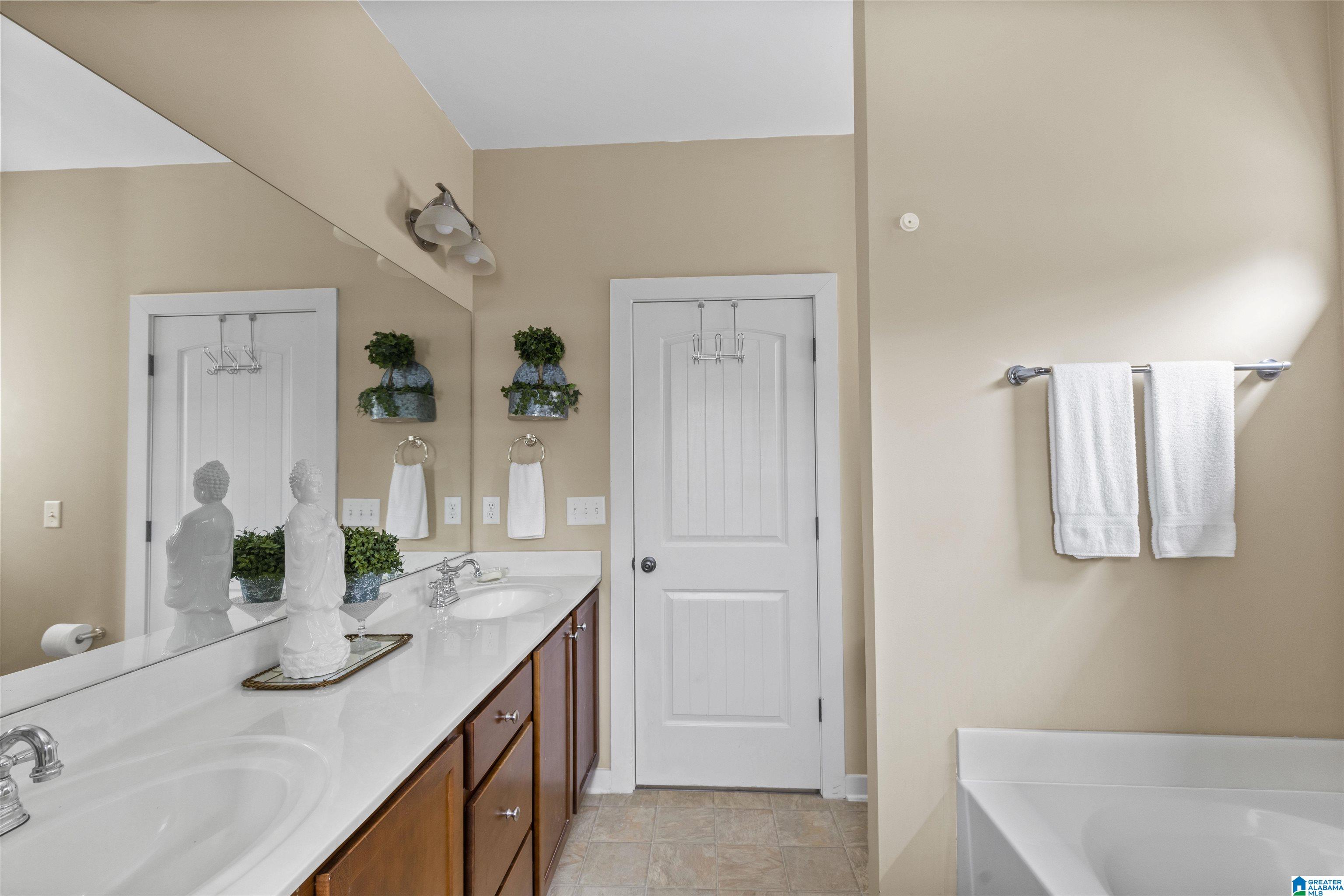 9157 Rookwood Place Warrior, AL 35180 - Photo 9 of 24