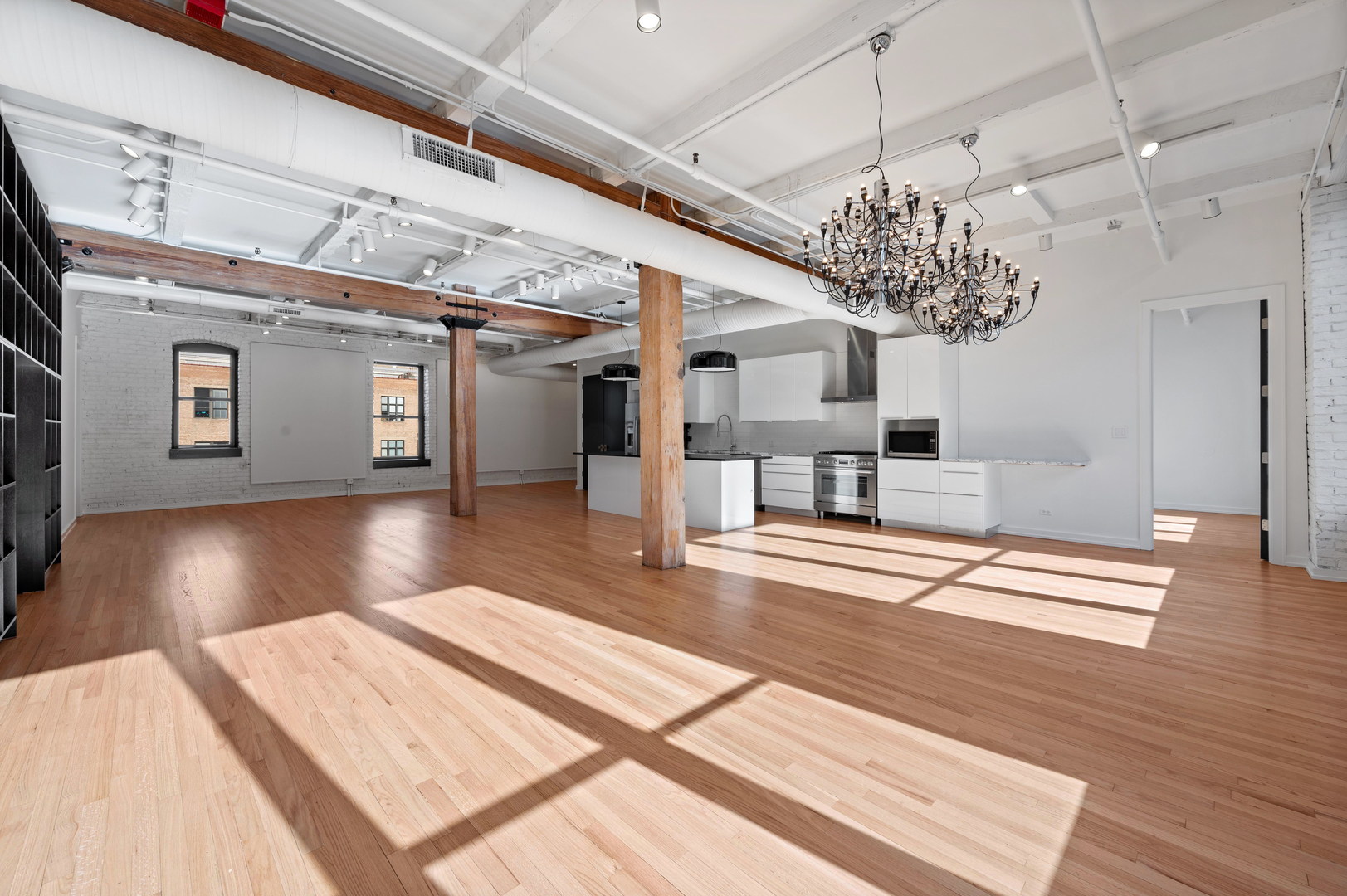 900 West Jackson Boulevard, Unit 3W Chicago, IL 60607 - Photo 18 of 38