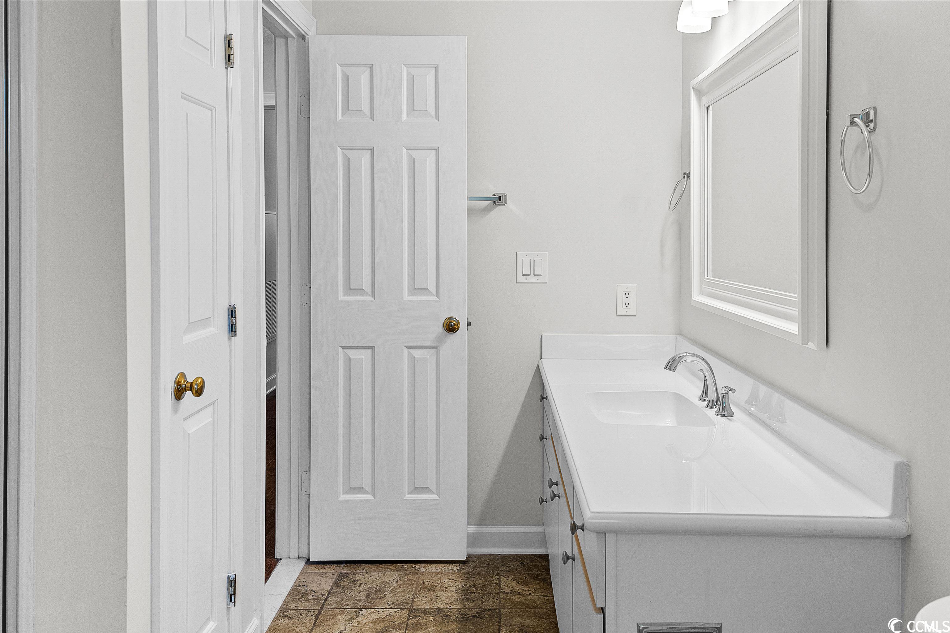 4376 Crepe Myrtle Court, Unit B Murrells Inlet, SC 29576 - Photo 31 of 40 Gallery Image 31