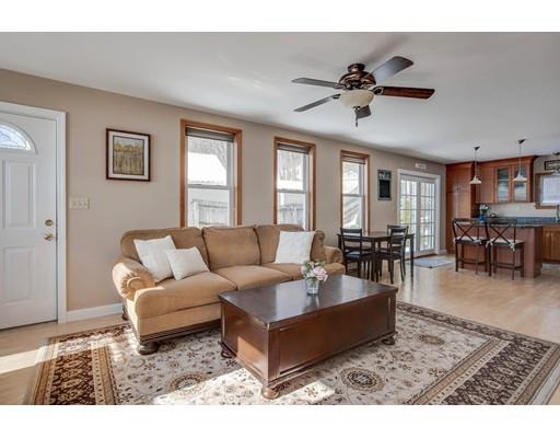85 Lake Attitash Road Amesbury, MA 01913 - Photo 8 of 30