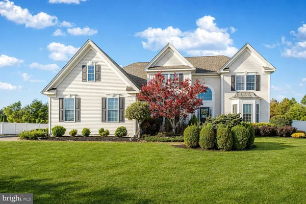 $999,000 | 43 Oxford Circle, Southampton, NJ 08088