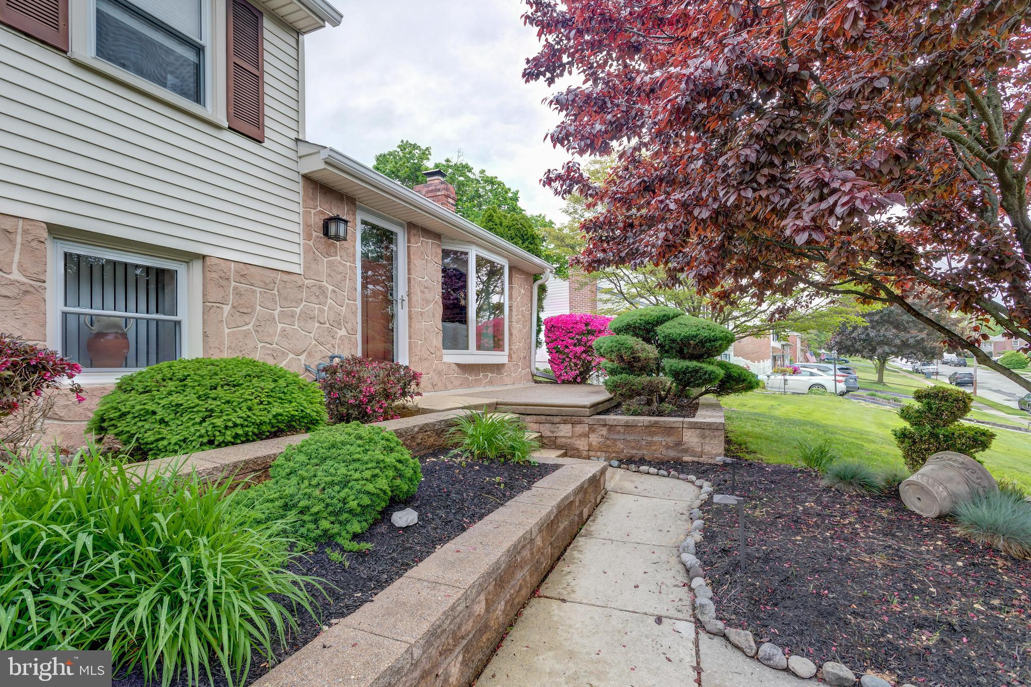 218 Gleaves Road Springfield, PA 19064 - Photo 4 of 40