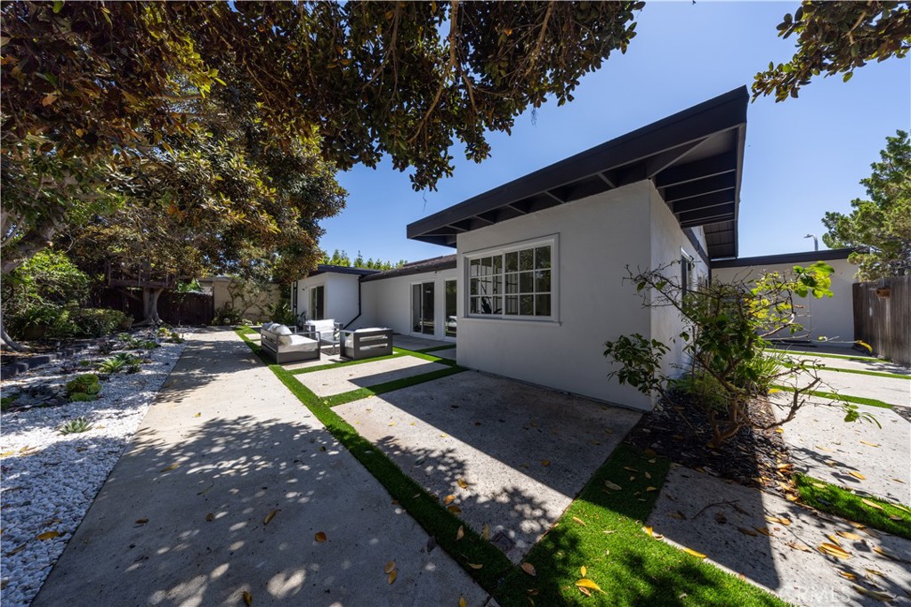19421 Sierra Lago Road Irvine, CA 92603 - Photo 43 of 55