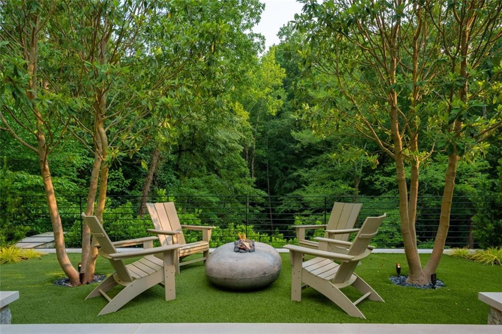 365 Valley Road Northwest Atlanta, GA 30305 - Photo 61 of 62 Gallery Image 61